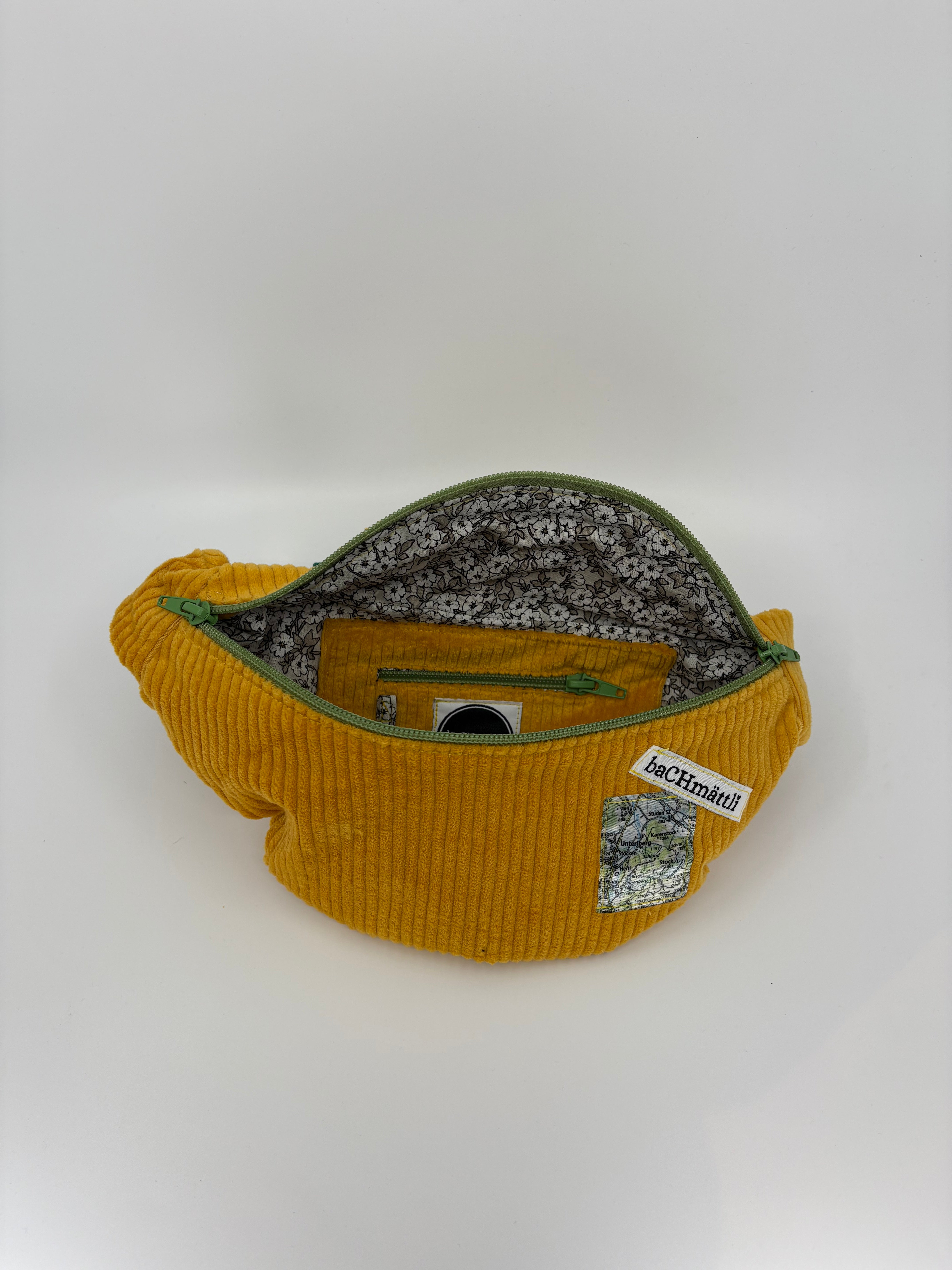✨ Bauchtasche Sunny Cord – Mustard x Forest Green ✨