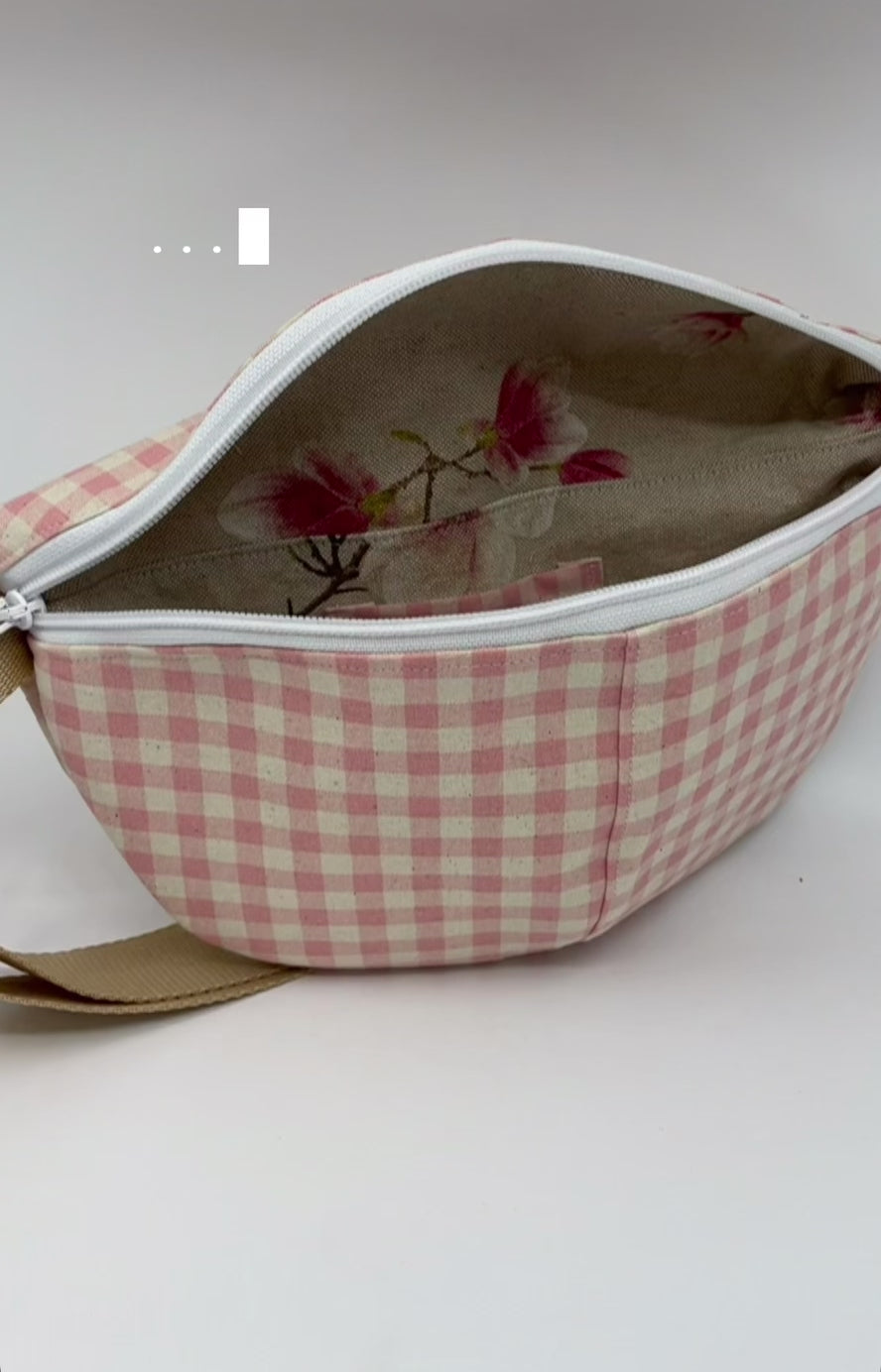 Bauchtasche Rosalie – Vichy trifft Blütenzauber